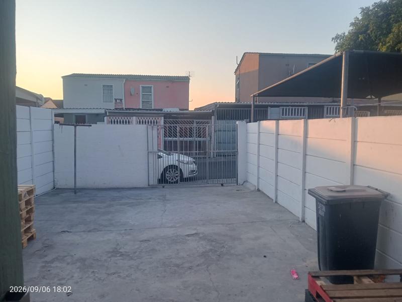 3 Bedroom Property for Sale in Eastridge Western Cape